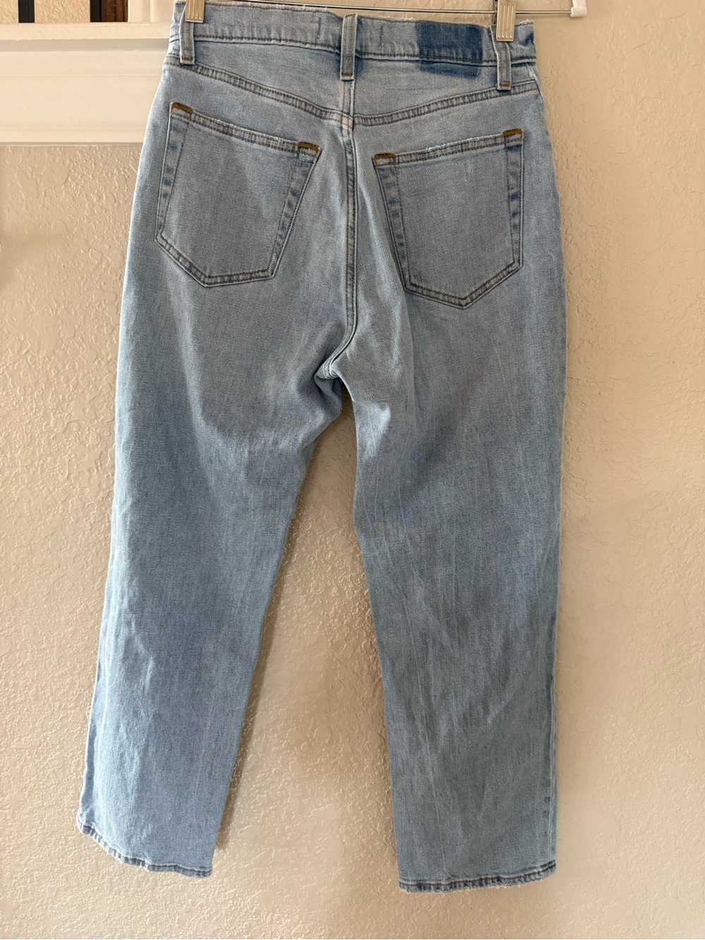 Abercrombie & Fitch The Ankle Straight Ultra High Rise 4 short - Picture 4 of 4